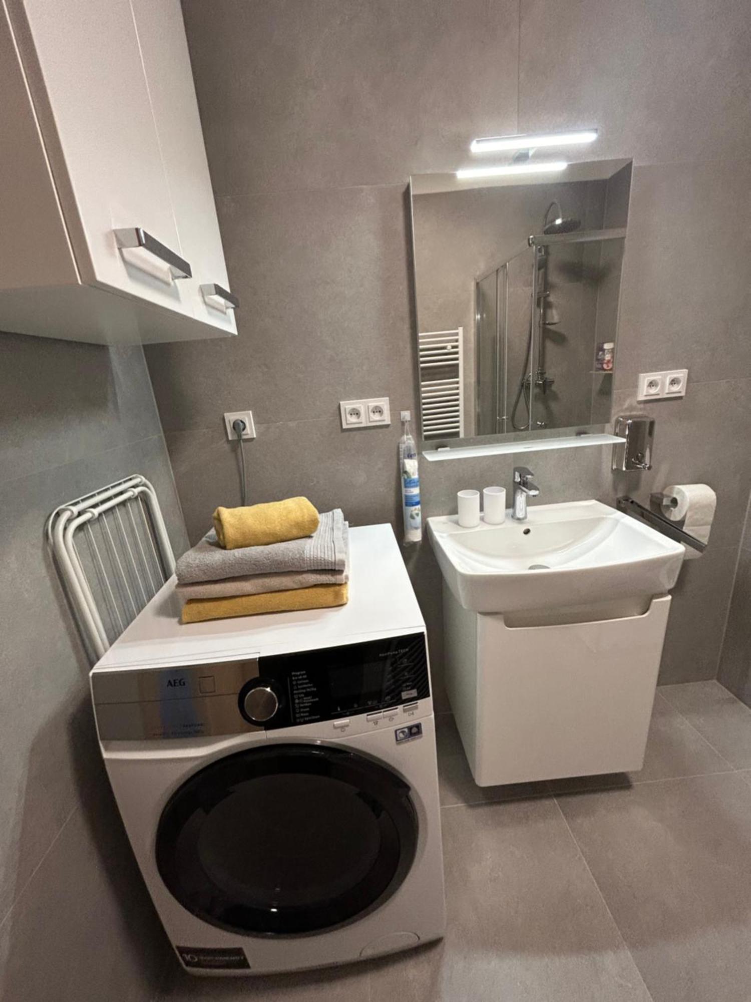 Apartman Se Slunnou Teraskou V Kasperkach 카스페르스케 호리 외부 사진